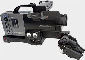 Sony CCD V-200 - Camescope Video8 D'Epaule Pro | Saga 8mm